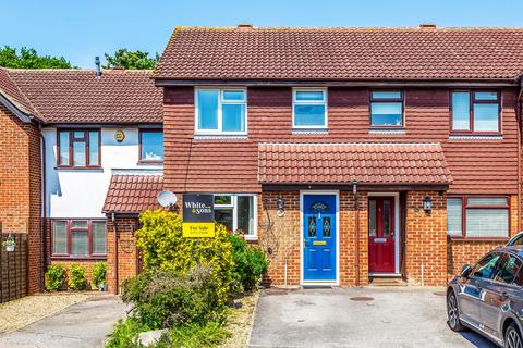 2 bedroom terraced house for sale, Teazlewood Park, Leatherhead, Surrey, KT22