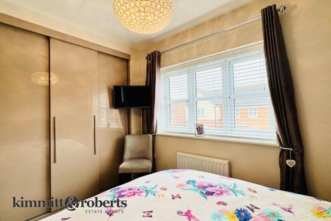 20 Albion Close, Houghton Le Spring, DH4 4ZL