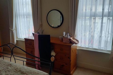 undefined, ROMNEY STREET, EASTBOURNE 2-Bed Terrace House