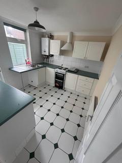undefined, ROMNEY STREET, EASTBOURNE 2-Bed Terrace House