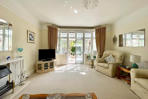 2 bedroom apartment for sale, De Lisle Road, Bournemouth, BH3