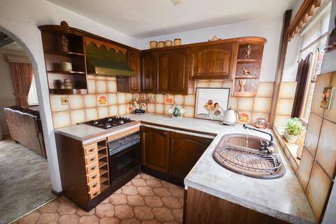 19 Lawnsway, Jarrow, NE32 4PU