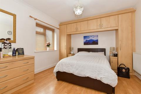 57 Mill Road, Erith, DA8 1HW