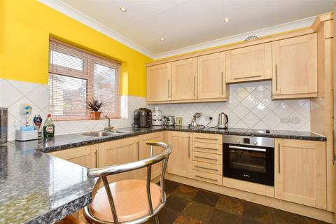57 Mill Road, Erith, DA8 1HW