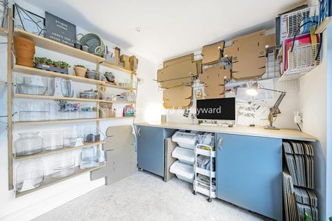 147 Elmstead Lane, Chislehurst, BR7 5EW