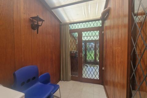 2 bedroom house to rent, Mill Road, Deal, CT14