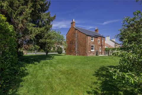 4 bedroom detached house to rent, Croft Farm House, Main Street, Hessay, York, YO26