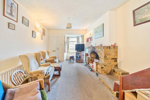 3 bedroom semi-detached house for sale, Railway Road, Teddington, TW11