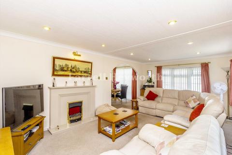 2 bedroom bungalow for sale, Stud Farm, Oxcliffe Road, Morecambe LA3