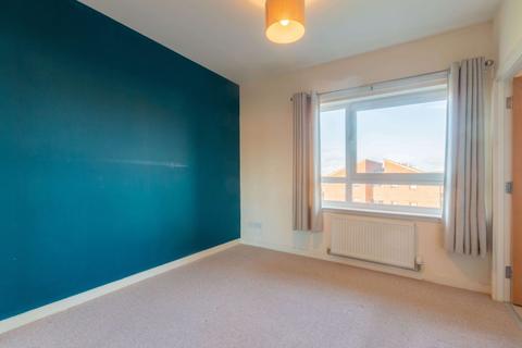 2 bedroom flat to rent, 2927L – New Mart Place, Edinburgh, EH14 1TX