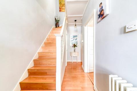 59 Mayfield Road, Thornton Heath, CR7 6DN