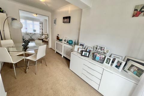 34 Brough Avenue, Blackpool, FY2 0PY