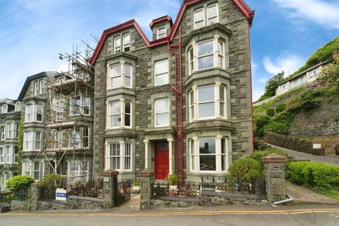 1 bedroom flat for sale, St Johns Hill, Barmouth LL42