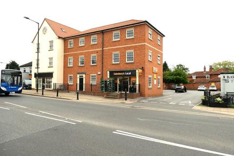 2 bedroom apartment to rent, Granby House, Bawtry, DN10