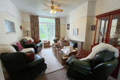 3 bedroom semi-detached house for sale, Wyngate Drive, Leicester LE3