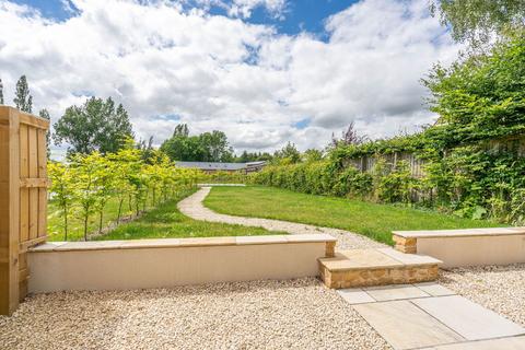 3 bedroom barn conversion for sale, Heath Farm Gardens, Garsdon