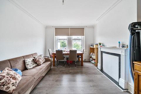 2 bedroom flat for sale, Weston Park,  London,  N8