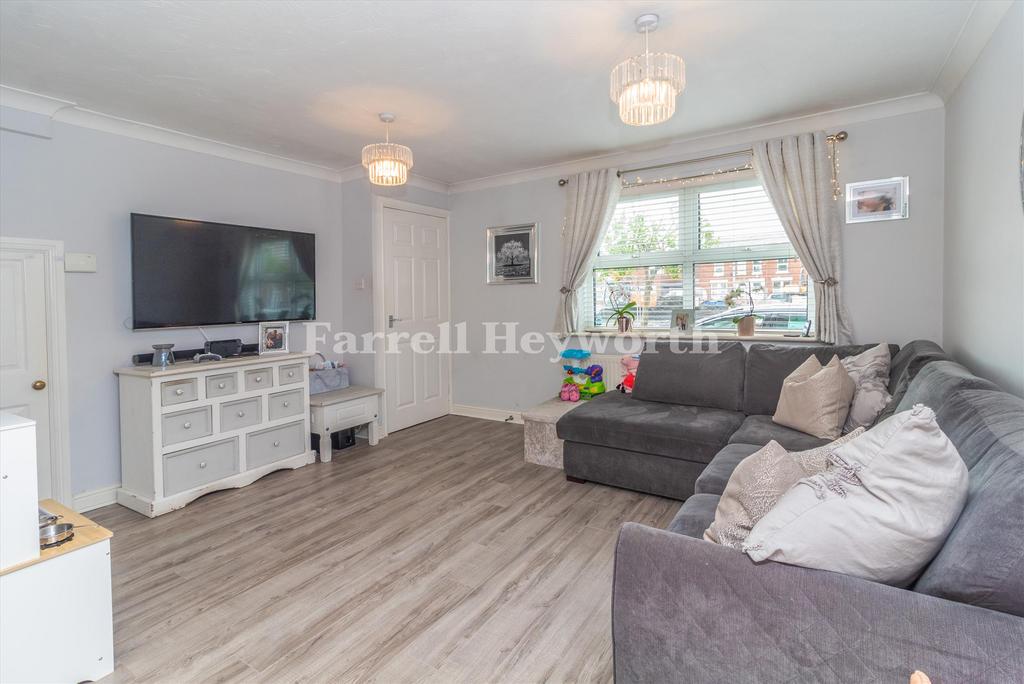 Lounge image 2
