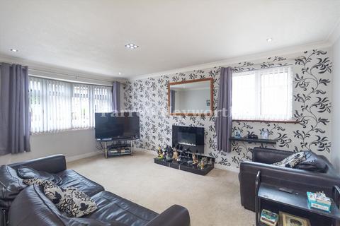 2 bedroom bungalow for sale, Village Way, Blackpool FY2