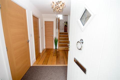 52 Elm Crescent, Birtley, Chester Le Street, DH3 1GH