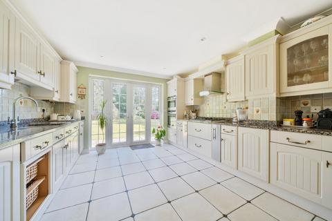 3 bedroom detached house for sale, Hadrian Way, Chilworth, Southampton, Hampshire, SO16