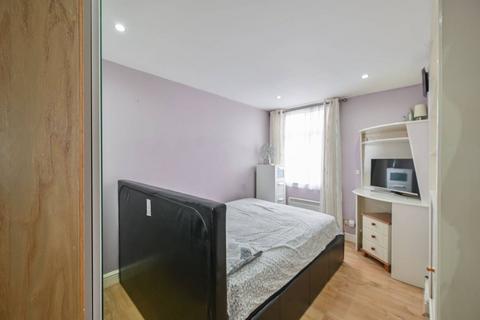 1 bedroom flat for sale, Bluepoint Court, Harrow, HA1