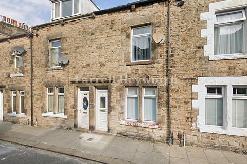 Broadway, Lancaster LA1