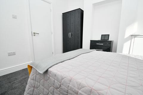 3 bedroom house for sale, Broadway, Lancaster LA1