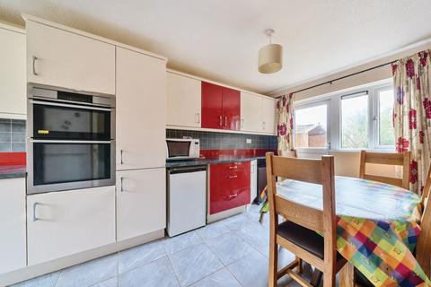 2 bedroom terraced house for sale, Carron Road, Bedford