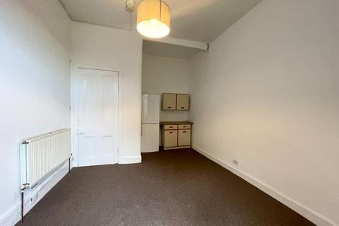 2 bedroom flat to rent, Fergus Drive, Kelvinside, Glasgow, G20