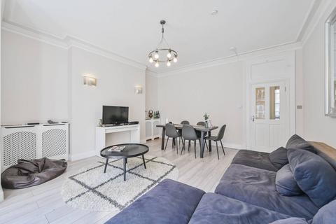4 bedroom flat to rent, Cabbell Street, Marylebone, London, NW1