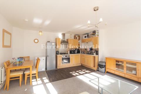 2 bedroom flat for sale, The Colonnade, Lancaster LA1