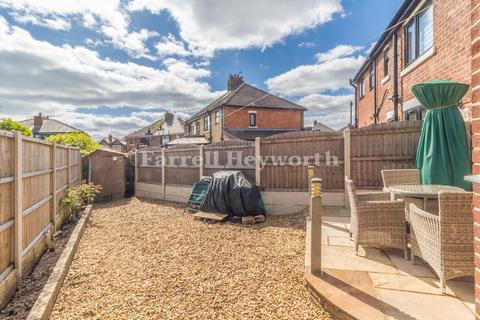 4 bedroom house for sale, Tudor Avenue, Preston PR1