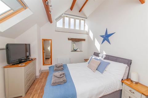3 bedroom barn conversion for sale, 1 Manor Court, Stoke Fleming  TQ6