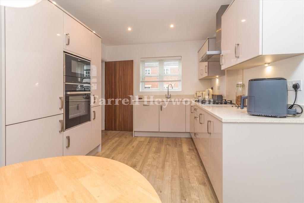 Kitchen Diner