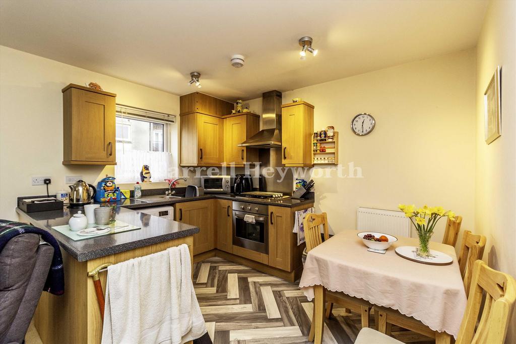 Kitchen dining area