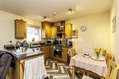 2 bedroom flat for sale, Egret House, Heysham LA3