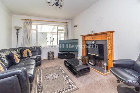 3 bedroom bungalow for sale, Oban Crescent, Preston PR1