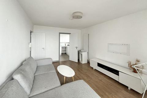2 bedroom flat for sale, Flat 43 Arlington House, Evelyn Street, Lewisham, London, SE8 5QT