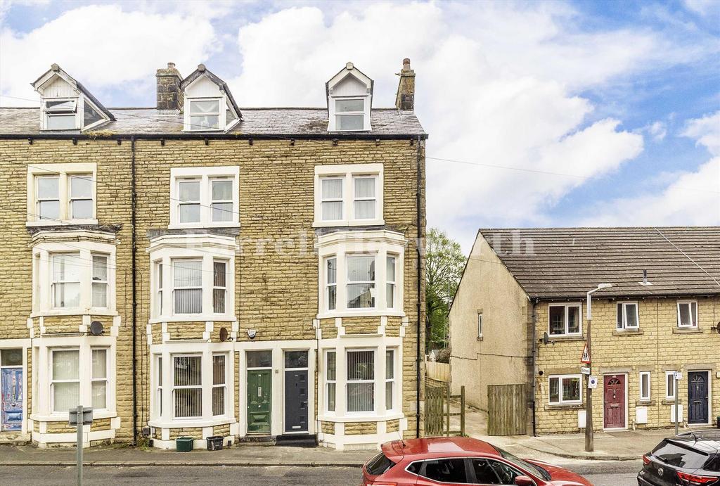 Green Street, Morecambe LA4 4 bed house for sale £184,950