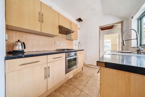 2 bedroom terraced house for sale, Briggate West, Whittlesey, Peterborough, Cambridgeshire, PE7 1DJ