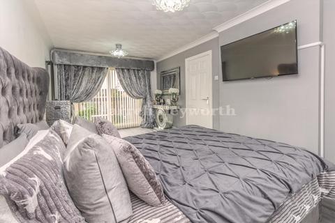 3 bedroom house for sale, Kingswood Road, Leyland PR25