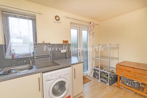 2 bedroom house for sale, Warton Road, Carnforth LA5