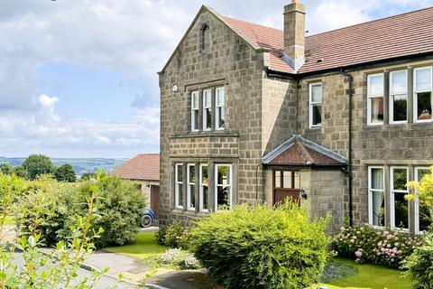 4 bedroom house for sale, 30 Hilton Grange, Bramhope, LS16 9LE