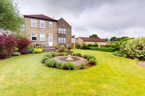 4 bedroom house for sale, 30 Hilton Grange, Bramhope, LS16 9LE