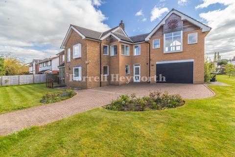 4 bedroom house for sale, Beech Drive, Preston PR2