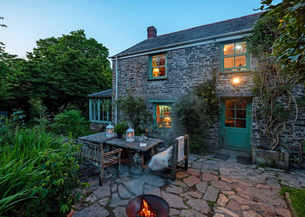 664dd7f66feea Littlewood-Farm-Dusk-19