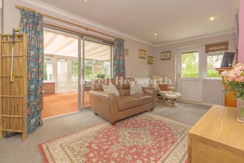 213 Higher Meadow, Leyland, PR25 5RR