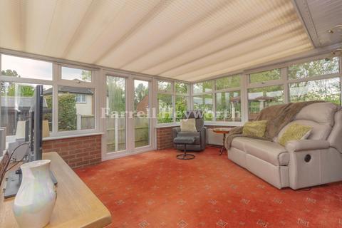 213 Higher Meadow, Leyland, PR25 5RR