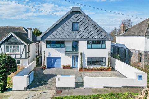 5 bedroom detached house for sale, Mallory Road, Hove, East Sussex, BN3